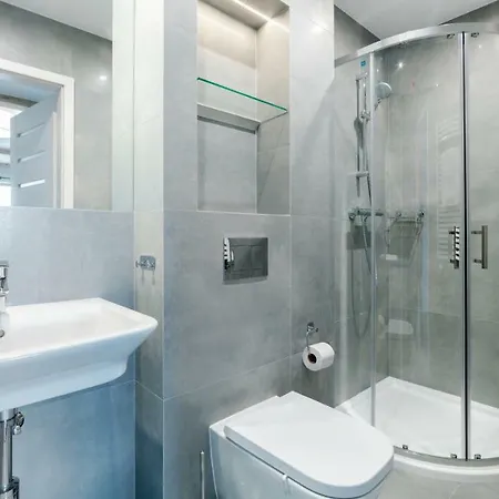 Wonder - Z Widokami I Blisko Szlakow - W Spokojnej Czesci Karpacza 卡尔帕奇