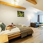 Wonder - Z Widokami I Blisko Szlakow - W Spokojnej Czesci Karpacza Appartement