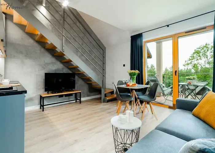 Wonder - Z Widokami I Blisko Szlakow - W Spokojnej Czesci Karpacza カルパッチ